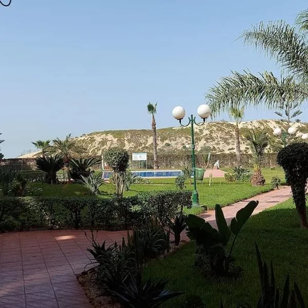 Appartement avec piscine proche de la plage, hotel in Mohammedia
