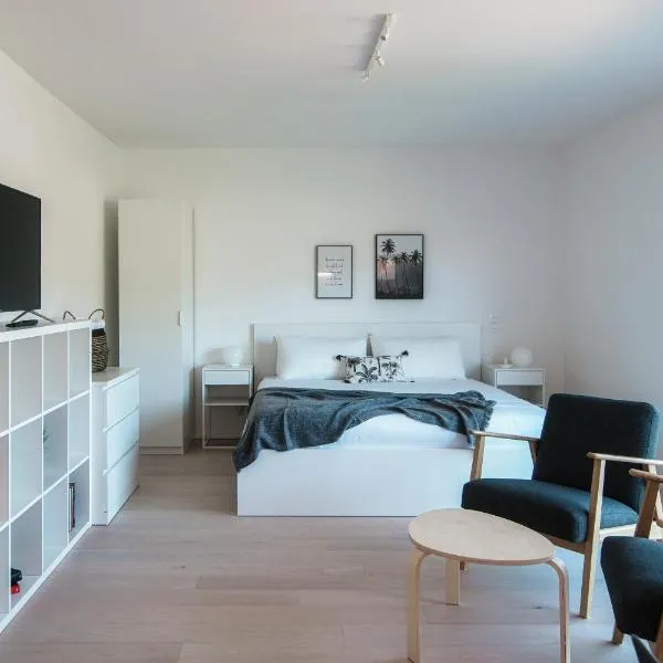 La Palma 1 by Quokka 360 - Stylish Modern Lake View Apartment, hotel em Montagnola