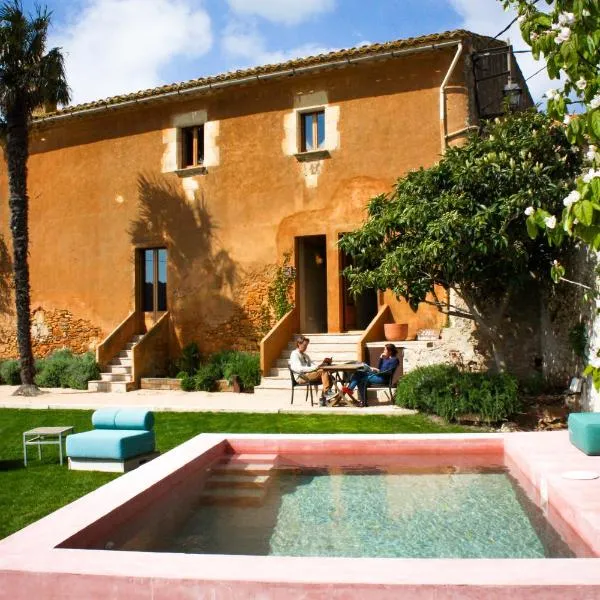 Apartamentos en la Rectoria de Regencós, hotel en Regencós