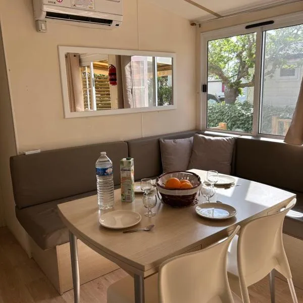 Les mobil homes de Naka, une entrée gratuite adulte pour la Réserve Africaine de Sigean, hotel in Port-la-Nouvelle