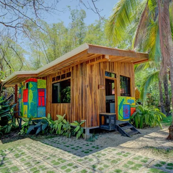 Sámara Tarantela Houses, Casa Coyol, hotel v destinaci Sámara