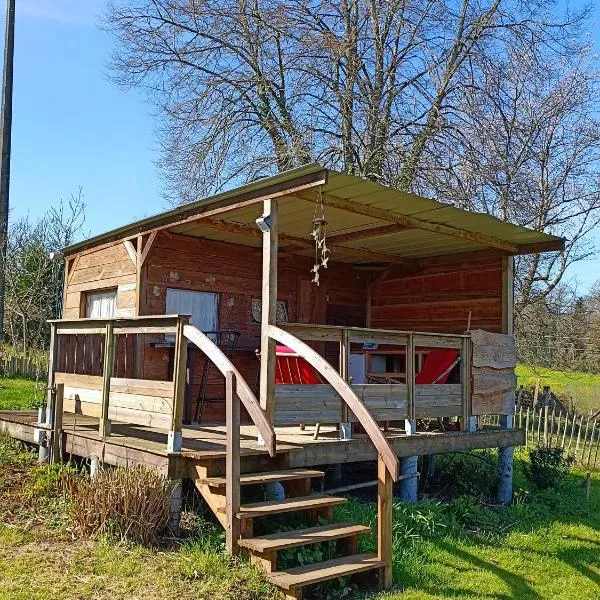 Chabatz d entraz, hotel en Lubersac