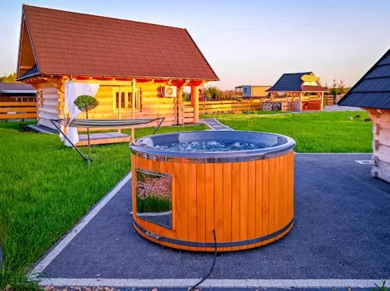 Nini House Dudki, hotel v destinaci Giże
