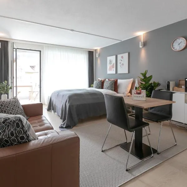 Spirit Apartments - Studio #3 - Balkon - Parkplatz, hotel in Engelberg