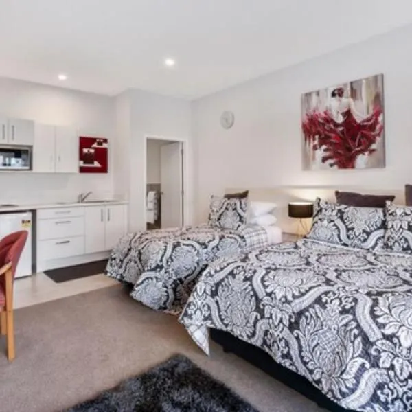Dunrovin Motel, hotel en Taupo