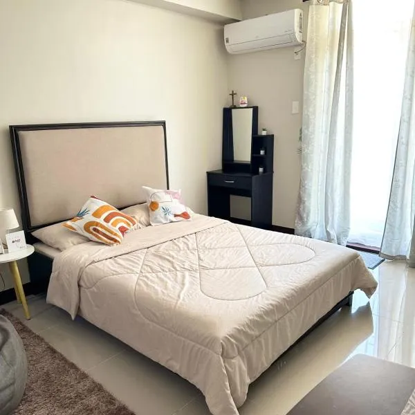 Condo Stay at Saekyung Looc, hotel em Lo-oc