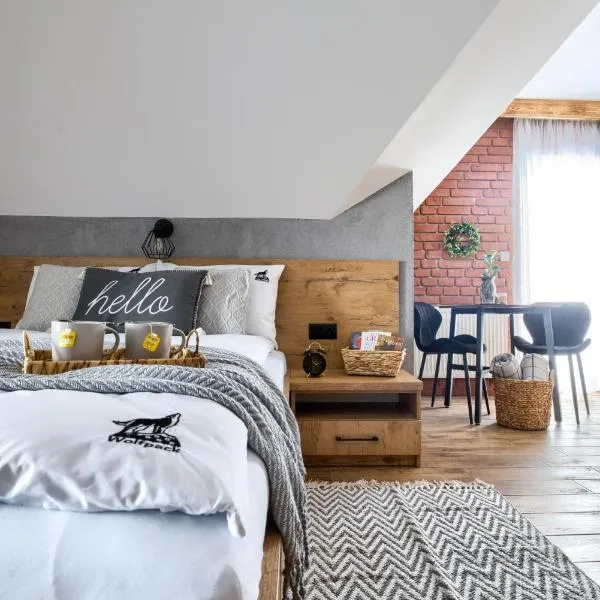 Wolfpack Guest House, hotel v destinaci Białka Tatrzanska