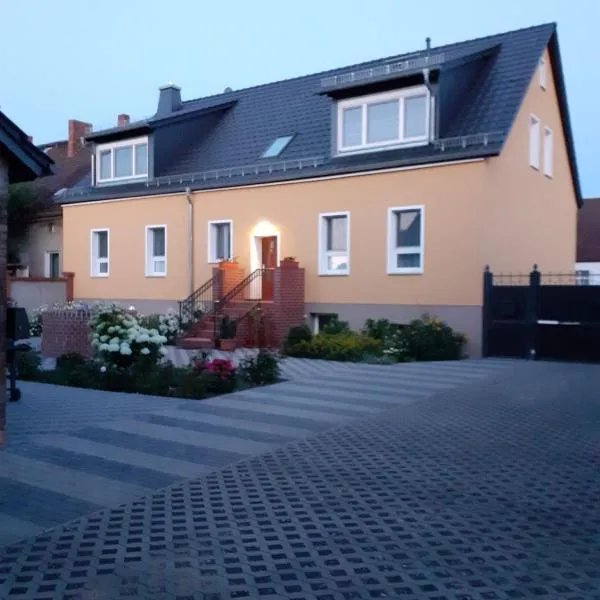 Ferienwohnungen Kusche, hotel in Stennewitz