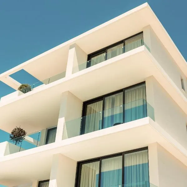 Regency Boutique Hotel Holiday Suites, hotel in Paphos City