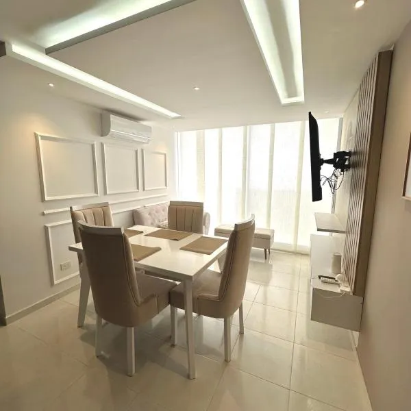 Apartamento Amoblado Luxury Excelente Ubicacion, hotel v destinaci Cúcuta