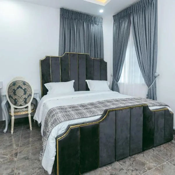 Phoenix Luxury Apartments, hotel v destinaci Abudža