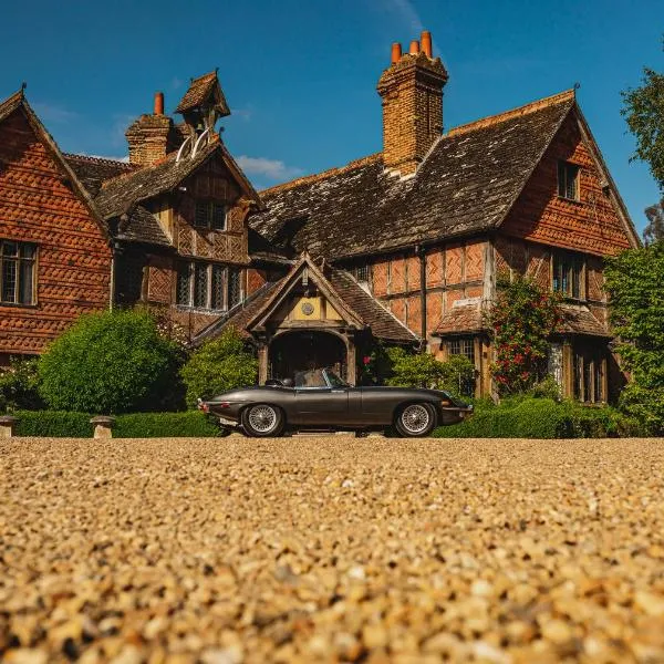 Langshott Manor - Luxury Hotel Gatwick, ξενοδοχείο σε Horley