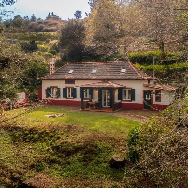 Casa da Cebola by An Island Apart: Santa Cruz'da bir otel