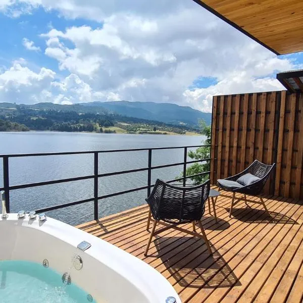 GLAMPING BY NAQUA, hotel v destinaci Pantano Redondo