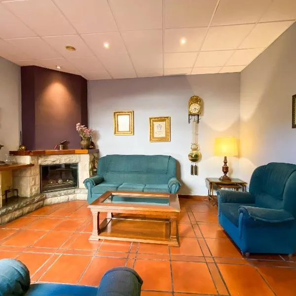 Posada Rural Los Leones, khách sạn ở Berlanga de Duero