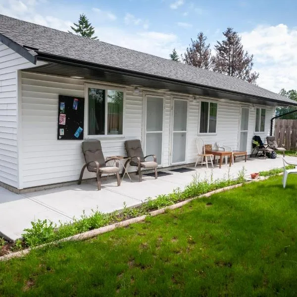 Guest Suite Private Retreat for 2 Guests With AC - 4 Units Available, hotel v destinaci Abbotsford