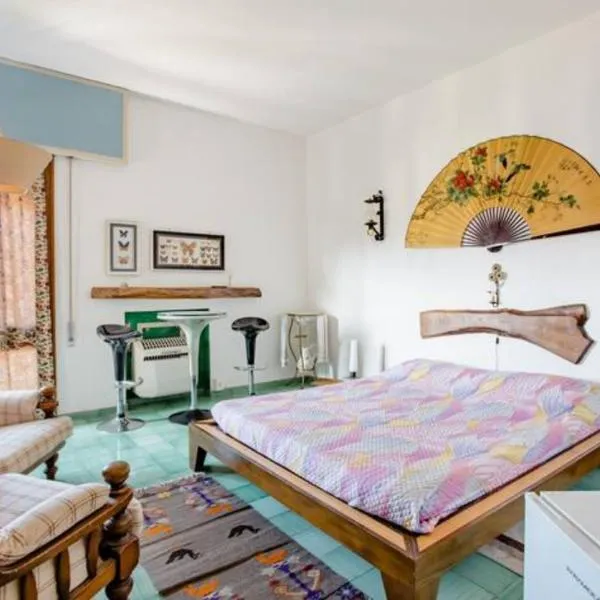 Il semaforo Una o due camere matrimoniali con bagno a pochi passi dal centro Pietrasanta, con Wi-Fi, hotel di Pietrasanta