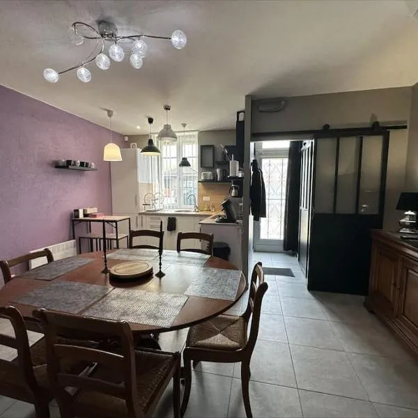 Maison près de la ville, hotel en Saint-Étienne-au-Mont