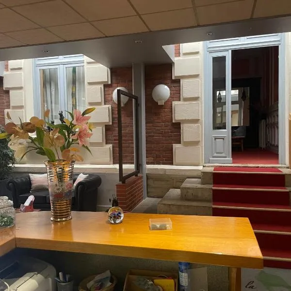 Hotel LE BEAU SITE, hotel v destinácii Gien