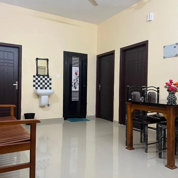 Fathima Apartments, hotel en Iritti