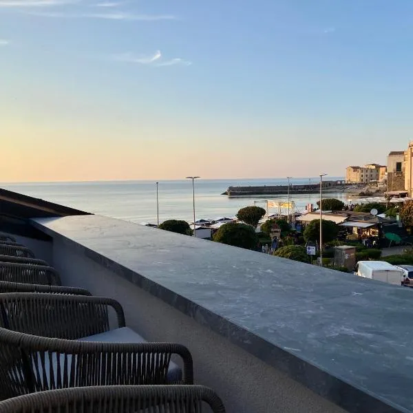 Salemare Rooms & Suites, hotel in Cefalù