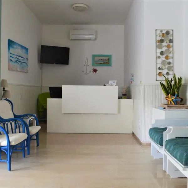 Hotel Canoa, hotel en Cervia