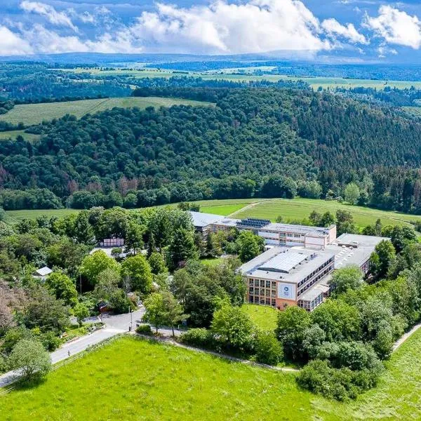 Ashram Shree Peetha Nilaya, hotel in Burg Hohenstein