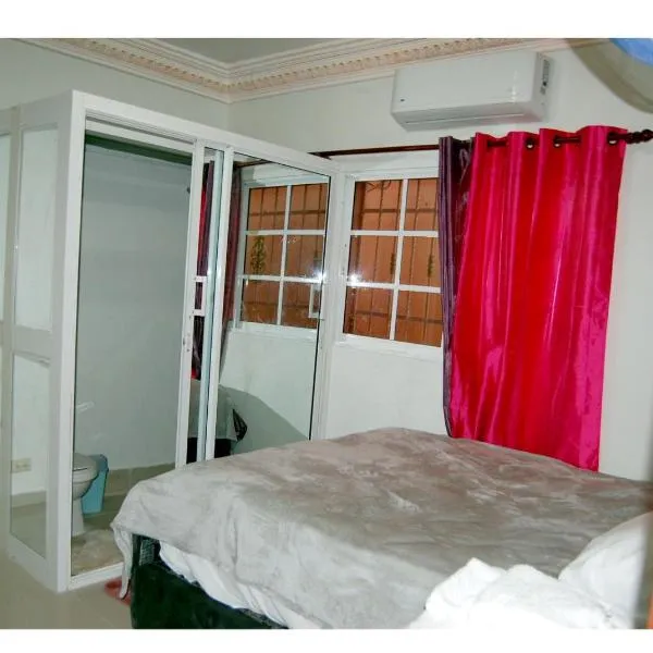 Haabitacion Estudio III, hotel v destinaci Baní