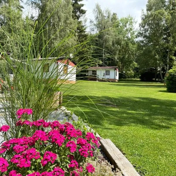 호르니 플라나에 위치한 호텔 Retro chatky Hůrka Lipno