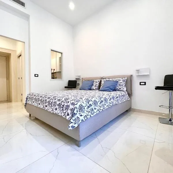SOLEIL LUXURY APARTMENT, hotel u gradu Majori