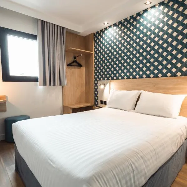 KYRIAD DIRECT ORLEANS NORD - Cap Saran, hotell i Saran