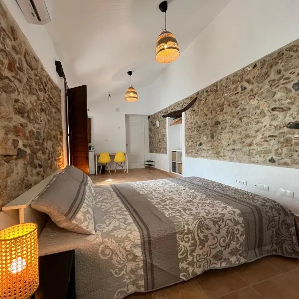 Habitación Pájaro, hotel Cártamában
