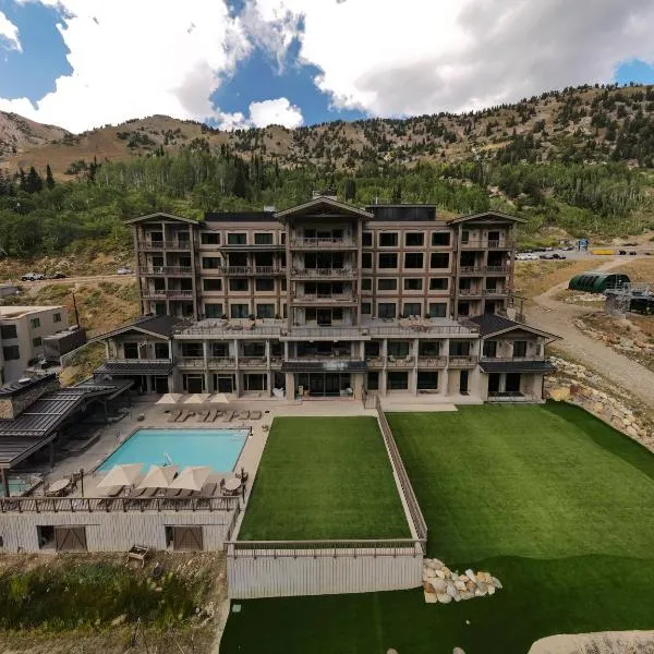 The Snowpine Lodge, hotell i Alta