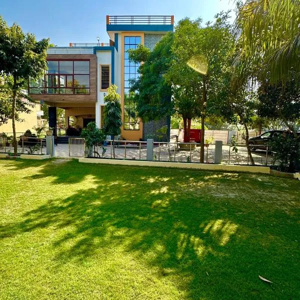 Kaashi Flora (Full Villa - 5 Bedrooms), hotel v destinaci Váránasí