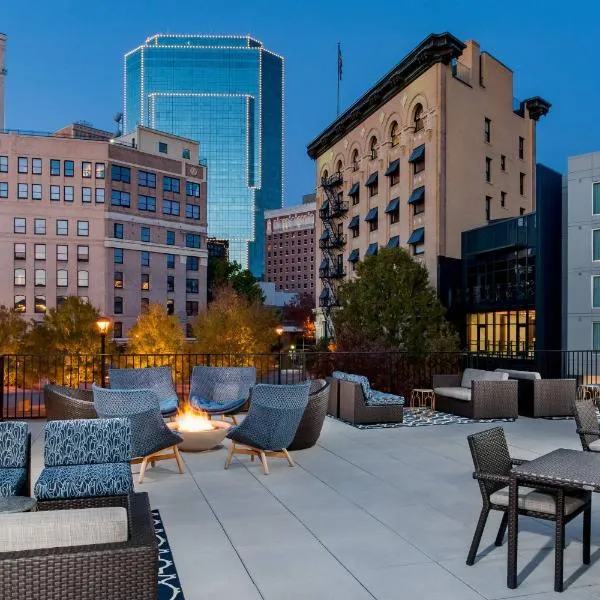 Fairfield Inn & Suites Fort Worth Downtown/Convention Center、フォートワースのホテル