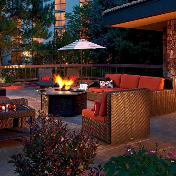 Denver Marriott West، فندق في غولدن