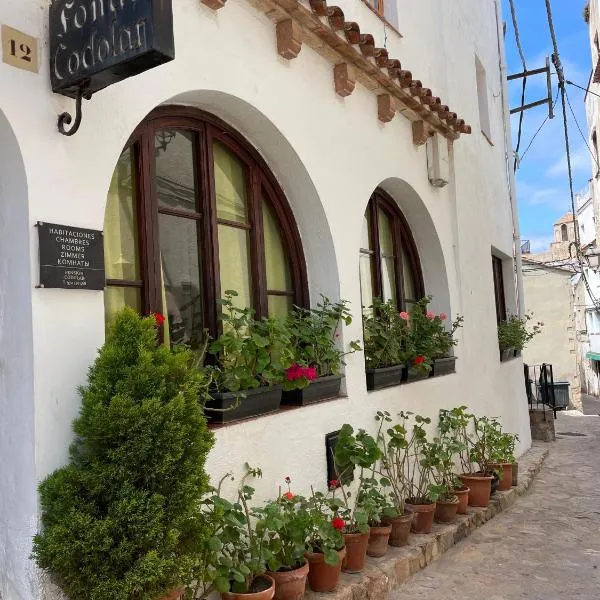 P&R hostals Codolar, hotel v destinaci Tossa de Mar