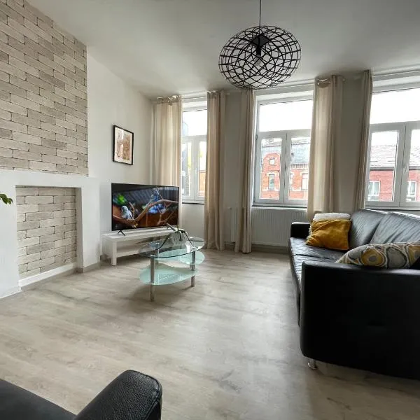 Agréable duplex proche de toutes commodités, hotel v destinaci Ans