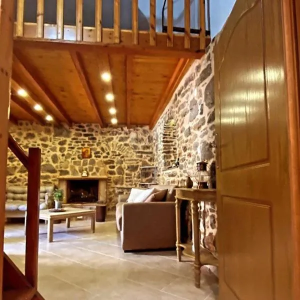 August castle house, hotel u gradu 'Mestá'