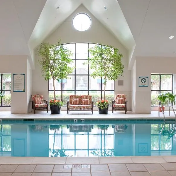 Staybridge Suites - Charlotte Ballantyne by IHG, hotel em Charlotte