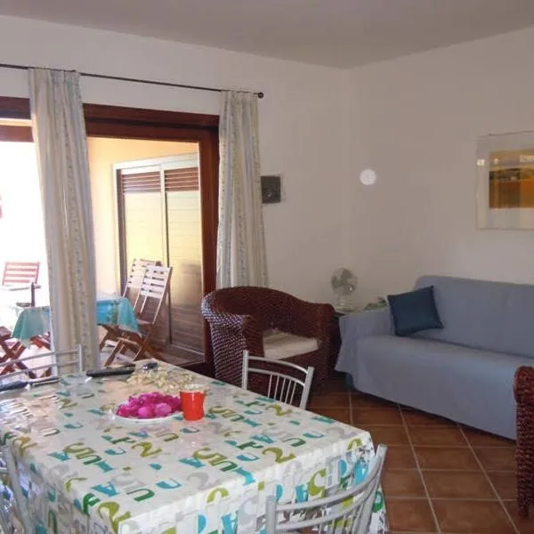 La casa di Matty, hotel v destinácii Porto San Paolo