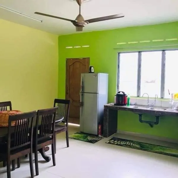 Hijau Homestay, hotel in Sungai Besar