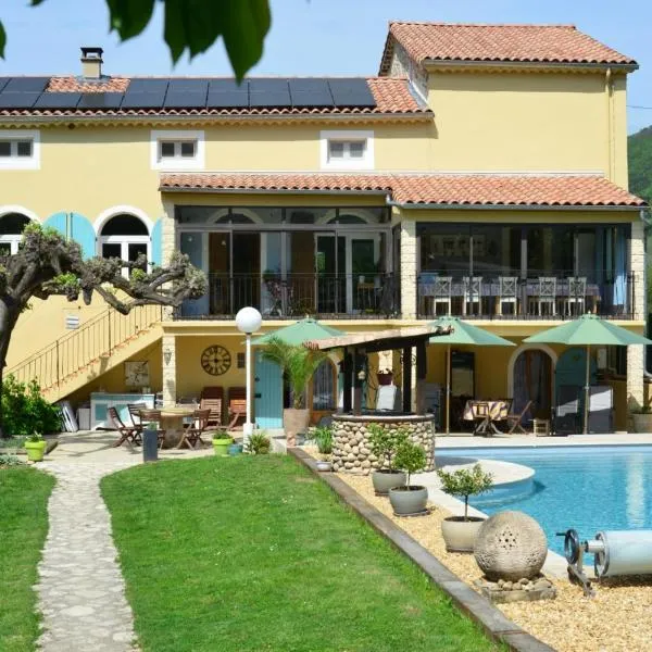 Au Grand Bonheur, hotel v destinácii Bessèges