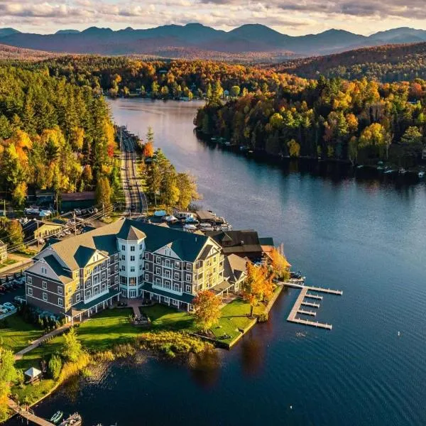 Saranac Waterfront Lodge, hotell i Saranac Lake