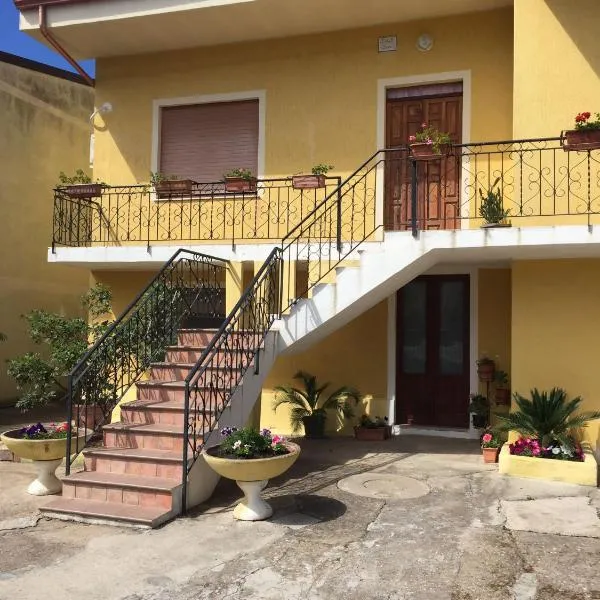 B&B ANNA, hotel v destinácii Piscinas