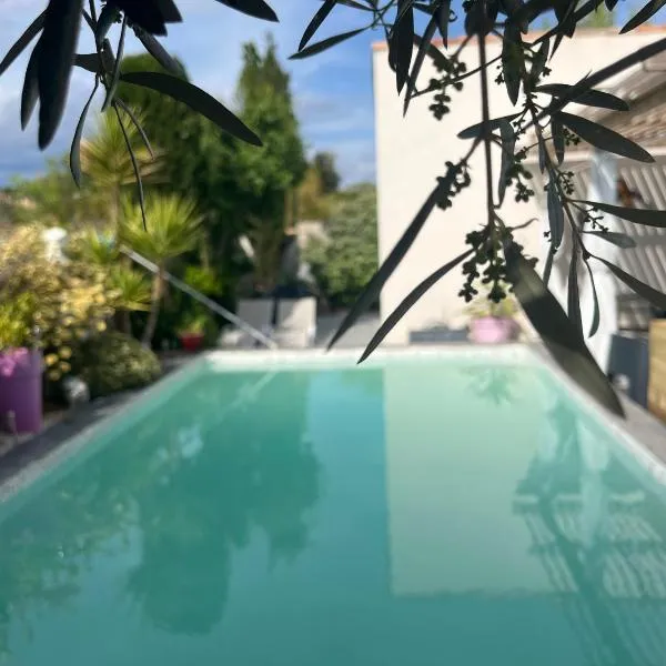 Villa Des Romieux, hotel v destinácii Pinet
