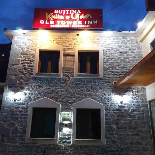 Kulla e Vjeter (Bar Restaurant, Guesthouse, Parking and Camping), hótel í Koman