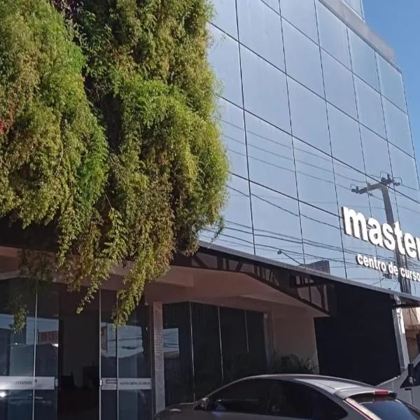 Edifício Master, hotel v destinaci Cascavel