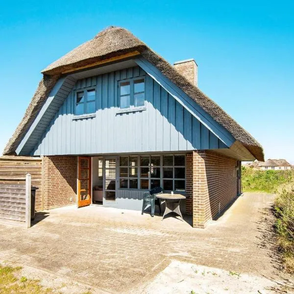 7 person holiday home in Ulfborg-By Traum, hotelli kohteessa Ulfborg