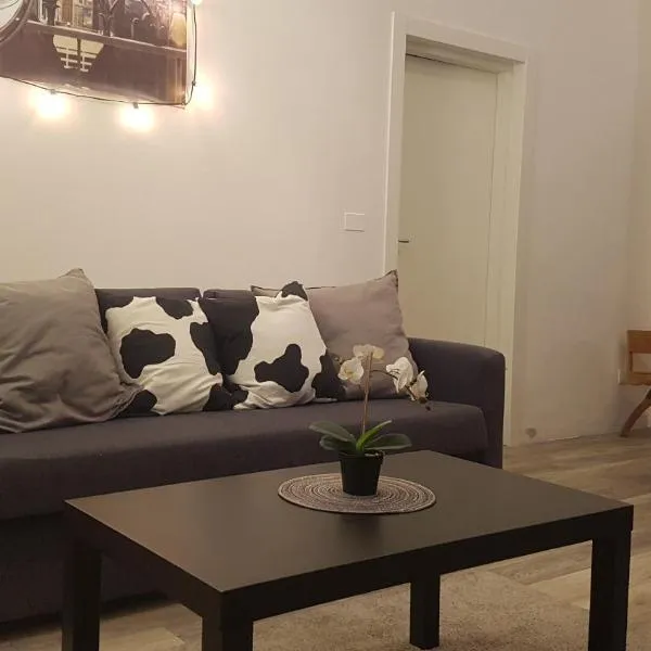Il Giardino Home, hotel in Lippo di Calderara di Reno